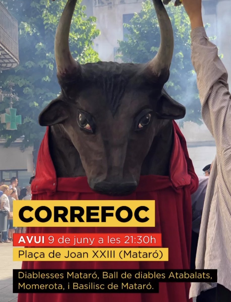 Ganes de foc??? Acompanya’ns avui a les Festes del barri de Rocafonda, on cremarem, aquesta vegada, amb la Momerota. Ei! No esperis a que t’ho expliquin 🤩🥁🔥#festesdebarri #Rocafonda #foc #tabals <a href="/CulturaMataro/">Cultura Mataró</a>