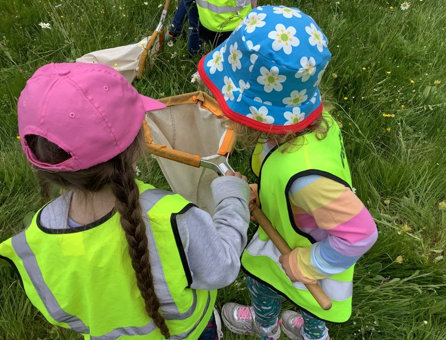 Wychbold First and Nursery School (@wychbolds) on Twitter photo This week, Robins visited <a href="/BishopsWoodCent/">FSC Bishops Wood</a> to explore their outdoor habitats. They were so fantastic and loved building habitats for woodland creatures as well as exploring the meadows, pond and woodland! This week, Robins visited <a href="/BishopsWoodCent/">FSC Bishops Wood</a> to explore their outdoor habitats. They were so fantastic and loved building habitats for woodland creatures as well as exploring the meadows, pond and woodland!