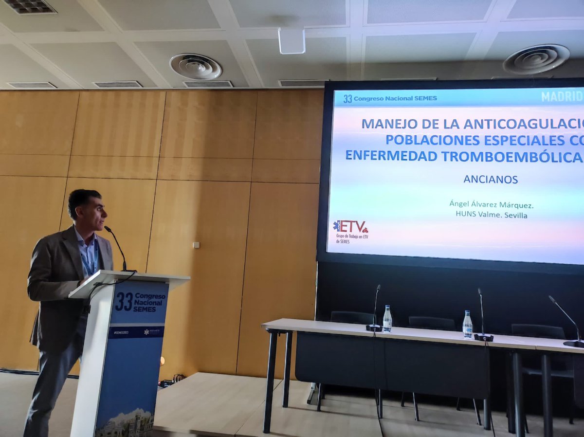 ETVSEMES's tweet photo. Taller de anticoagulación en situaciones especiales con Enfermedad Tromboembólica Venosa en #SEMES2023  con la Dra. @anapeirogomez i el Dr. ÁngelAlvarez 
@SEMES_ https://t.co/Ag5IRlgZIm