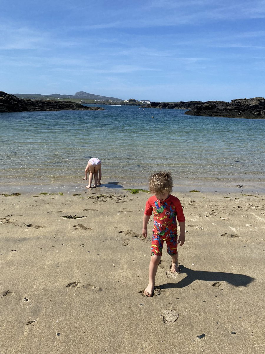 Laura__Fall's tweet image. Over half term, Laila and Harrison loved exploring various beaches on Anglesey in Wales @OPA_KHG @OPAK_3EC #30DaysWild