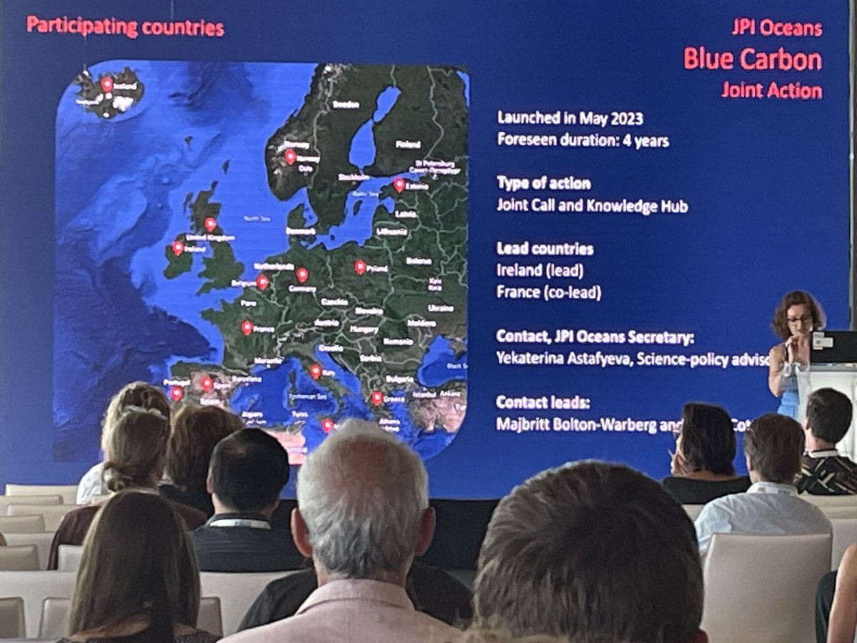 AnthonyJGrey's tweet photo. ⁦@AstafyevaY⁩ presenting the JPI Oceans Blue Carbon joint call. 
⁦@MarineInst⁩ ⁦@DrMarkyC⁩ ⁦@jpioceans⁩ #ASLO2023 https://t.co/lNZlHR2iNH