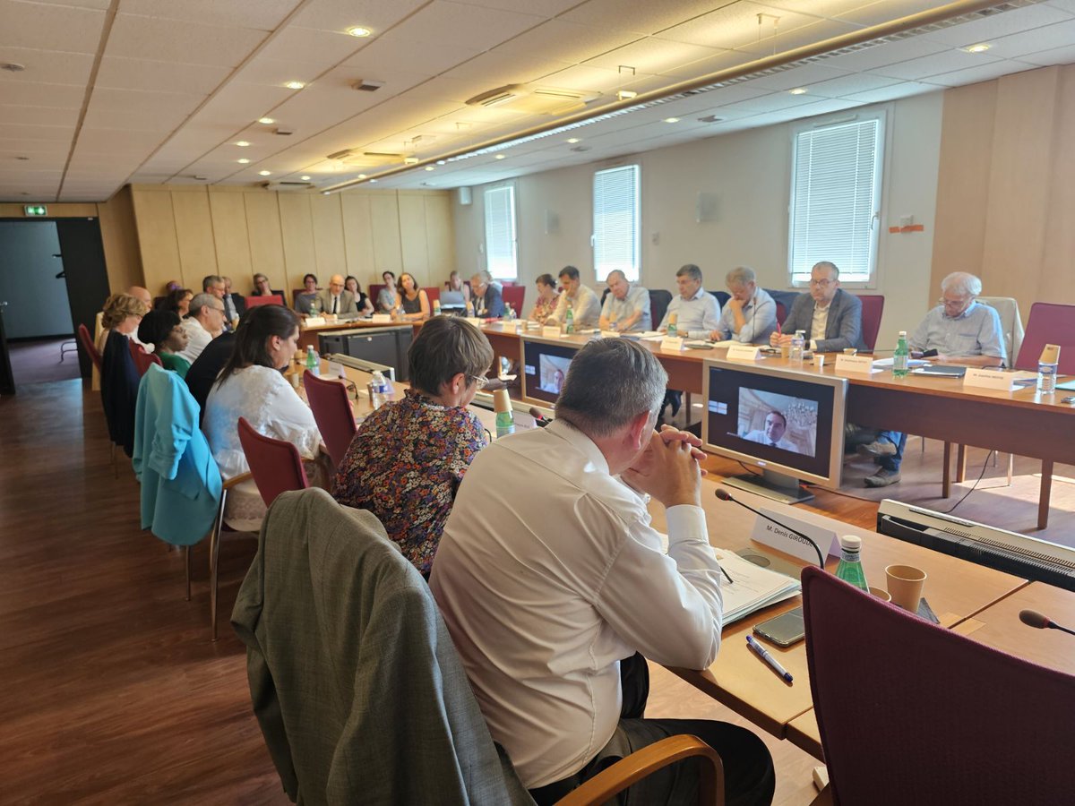 CA de l'EPF Normandie : 
Premier bilan très positif des interventions dans le cadre de la convention avec la Région 2022-2026, avec plus de 40 millions d'euros programmés dès la première année. 
Ré-affirmation de l'engagement pour lutter contre le changement climatique.