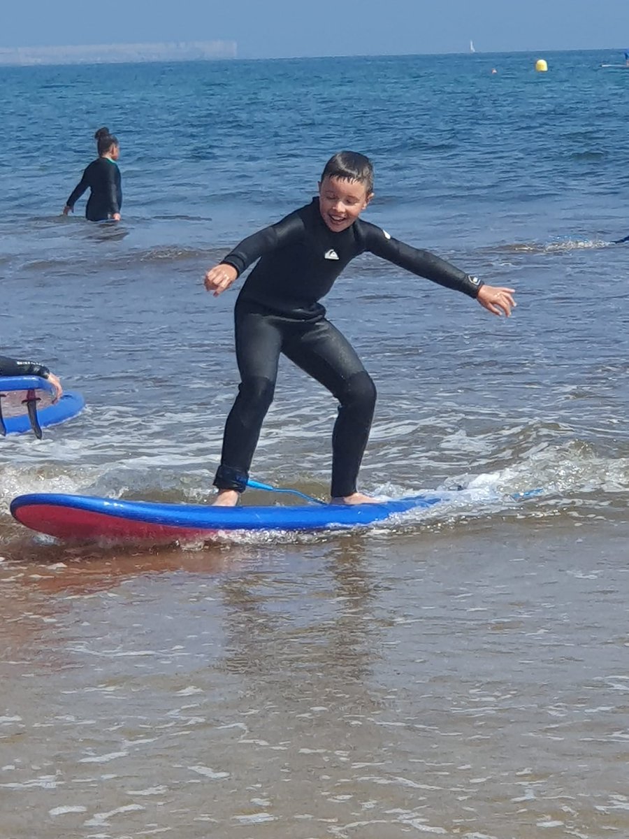 Colegio Montedeva tweet media