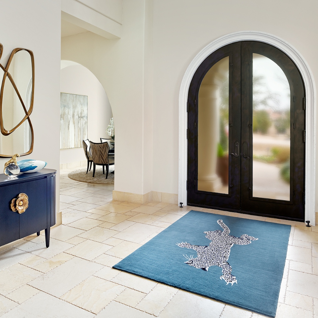 nainteriors's tweet image. Don't underestimate the power of an eye-catching entryway.🚪

#Entryways are the first thing you and your guests see when entering your home so it's important to convey the right style and mood!

View some of our favorite entryways we've designed over the years! #design #NAI
