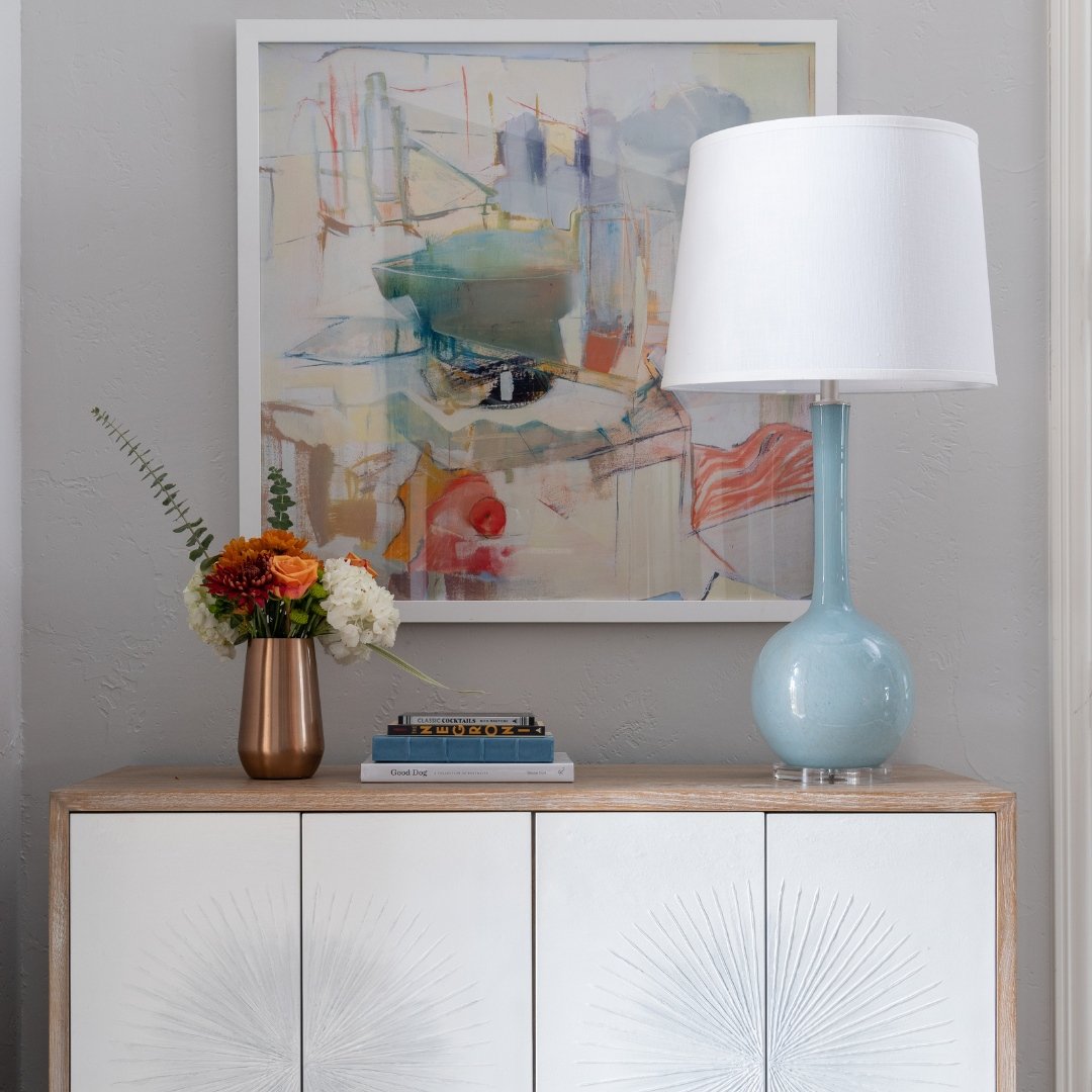 nainteriors's tweet image. Don't underestimate the power of an eye-catching entryway.🚪

#Entryways are the first thing you and your guests see when entering your home so it's important to convey the right style and mood!

View some of our favorite entryways we've designed over the years! #design #NAI