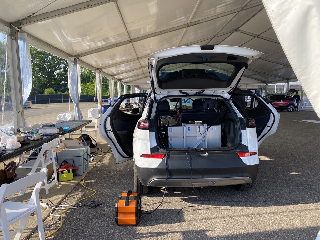 SAEIntl's tweet photo. University teams are hard at work for the final day of SAE's AutoDrive Challenge™ II in partnership with @GM! Best of luck to all ten teams on their scored runs of the Highway Challenge and the Intersection Challenge today. #AutoDriveChallenge https://t.co/DR6ZNHIvmV