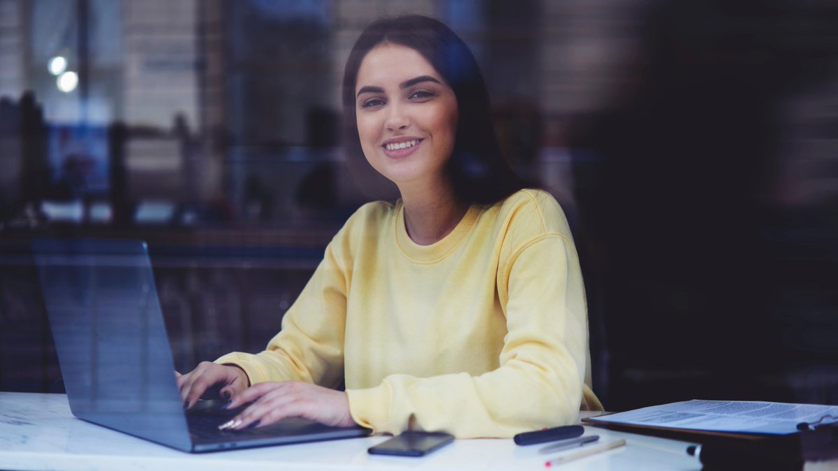 Did you know #employees are more likely to retain #information that is delivered digitally - with retention rates averaging between 25-60%, compared to 8-10% with face-to-face #training? Learn more about successful #LMS programs: artemia.com/blog_post/lms-…