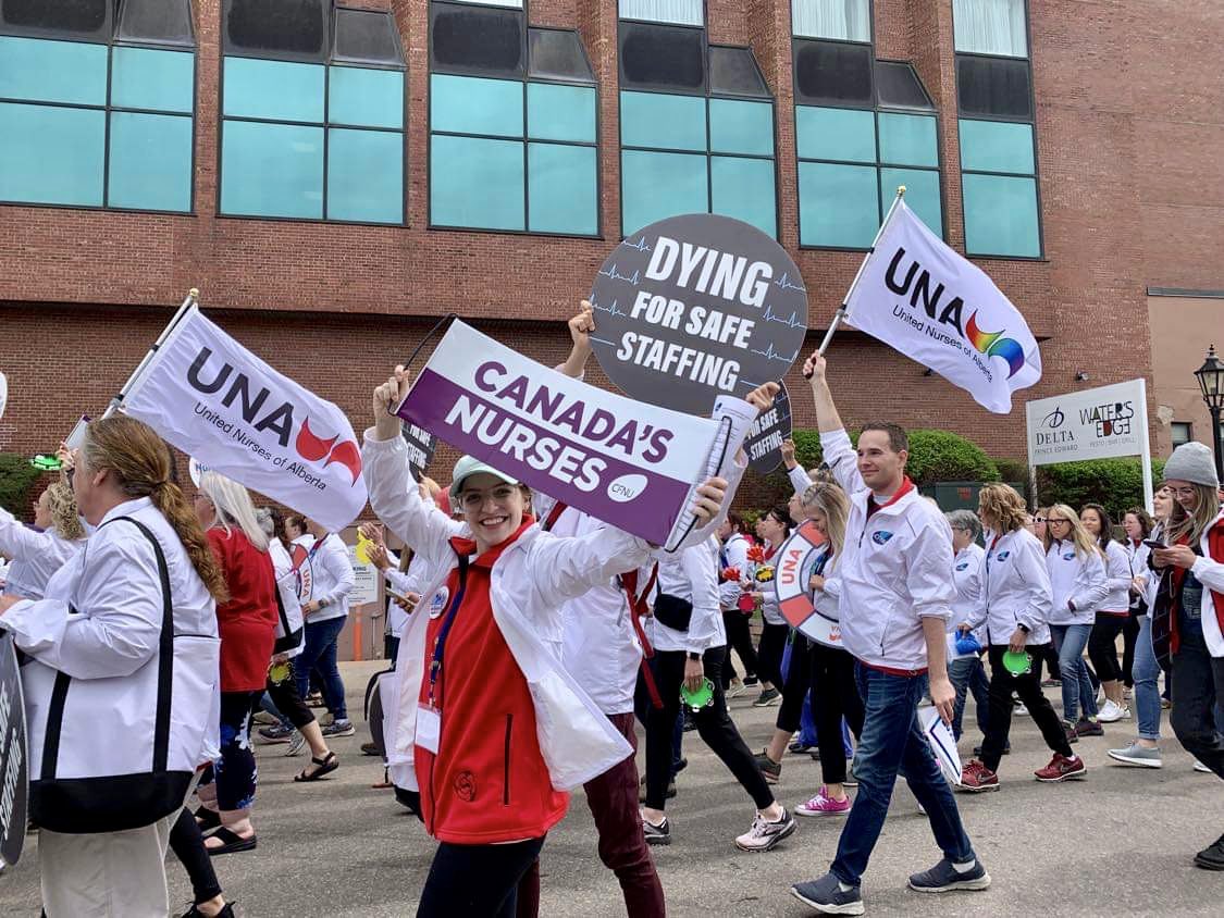 UNALocal115's tweet photo. UNA 115 members at the #Charlottetown #CFNU Rally
#wegotthis #nurses https://t.co/lZ9d9p7A1y