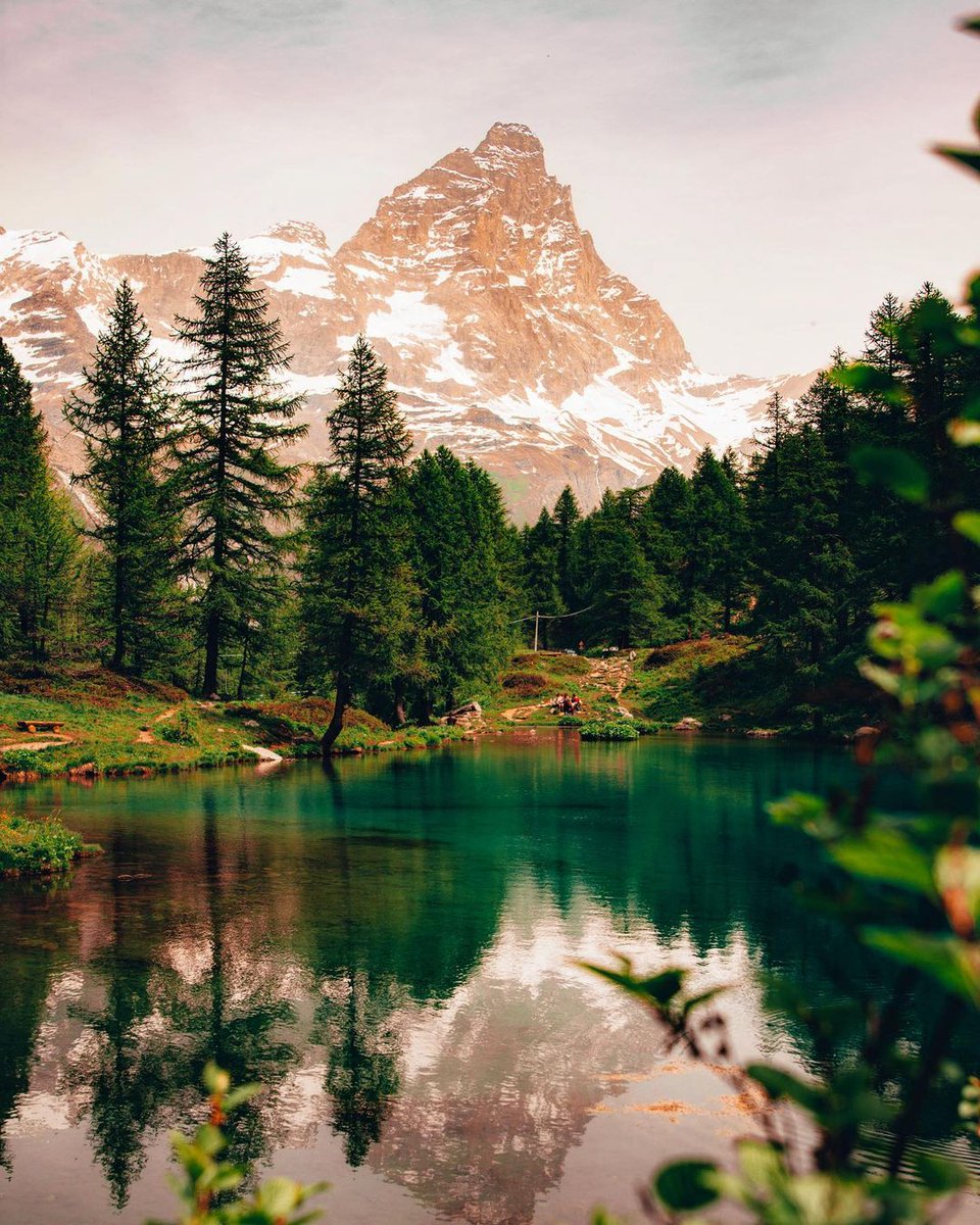 Where is the famous Lago Blu - Blue Lake, located in the alps?

A. Aosta Valley
B. Friuli Venezia Giulia
C. Piedmont

📷 IG disposableteeen

#ilikeitaly #lake #lagoblu #italianalps