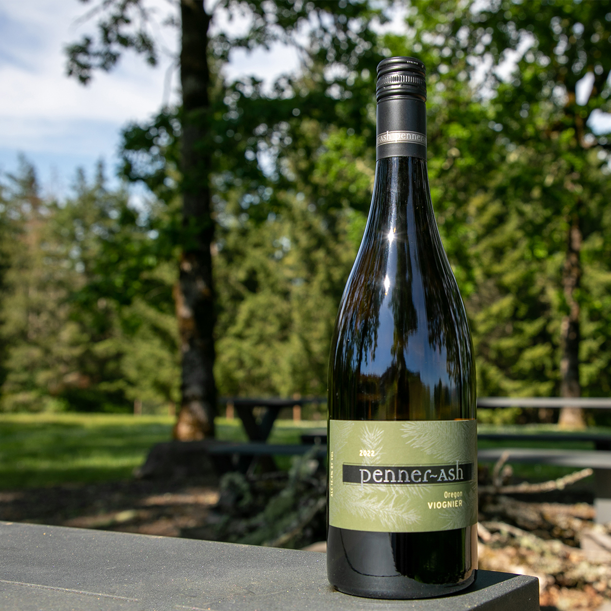 Our 2022 Viognier is the refreshing white wine you need for summer, perfect for pairing with a book outside or catching up with friends on your back porch.

Use the promo code VIOGNIER to receive ground shipping included on orders of 3 bottles or more: pennerash.com/wines/2022-ore…