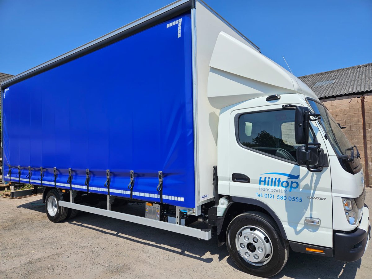Expanding the fleet a little more!! Be the first to book our new 7.5t truck 😁😁 Any requirements give us a call on 01215800555 #hilltoptransport