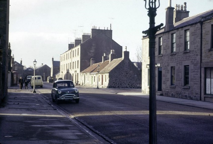 King Street, Broughty Ferry in the 1960s

Ref: DCC-SA0965

#Dundee #BroughtyFerry #Archives