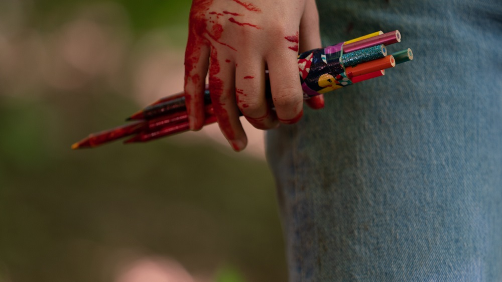 SemetraRhodes's tweet image. Random Horror Movie

#NowWatching BECKY (2020)
Title randomly generated by the keyword: Characters Murdered One By One

#RandomHorror #FridayFrights