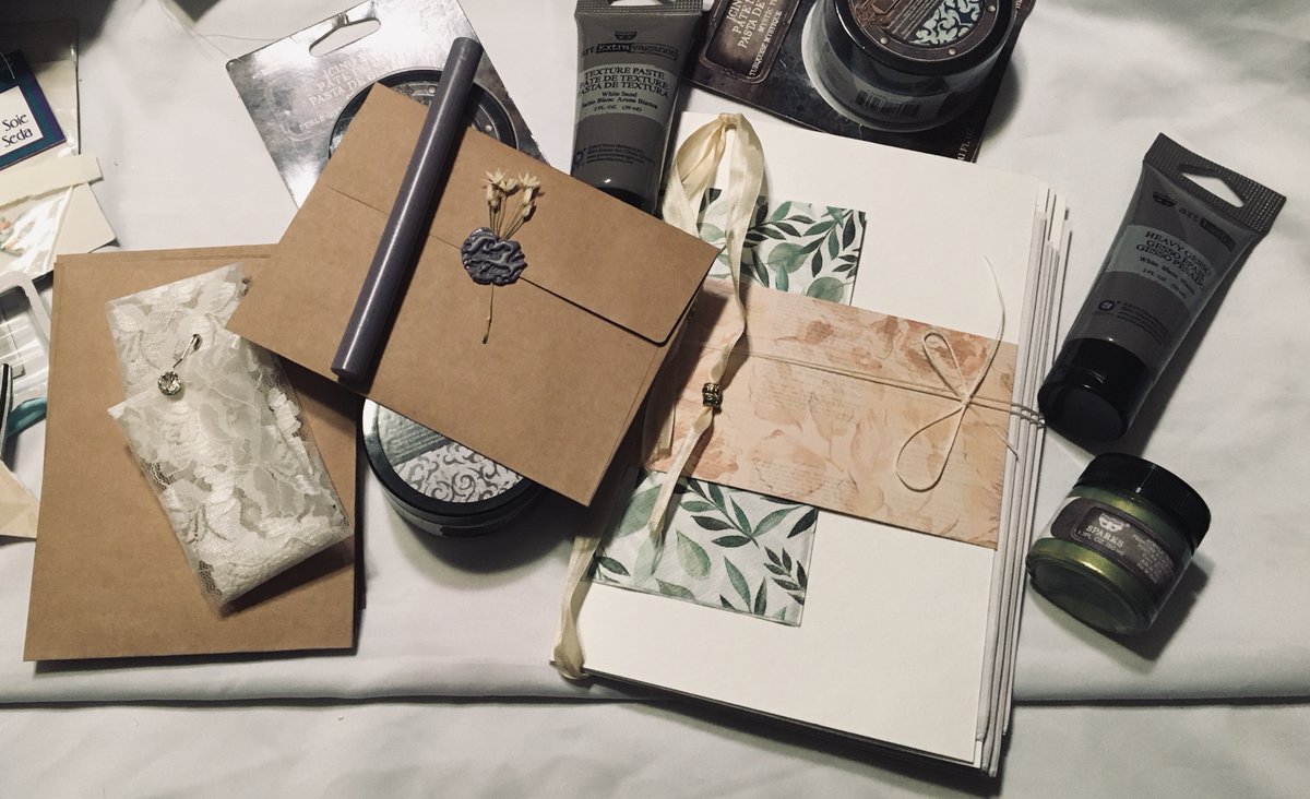 HannahDacus's tweet photo. We are live! 🥳 - https://t.co/Xq3Fzmz9HJ  https://t.co/5XCBZRJCrl Come join our relaunch and participate in our giveaways! https://t.co/Sgna4Rwi4V