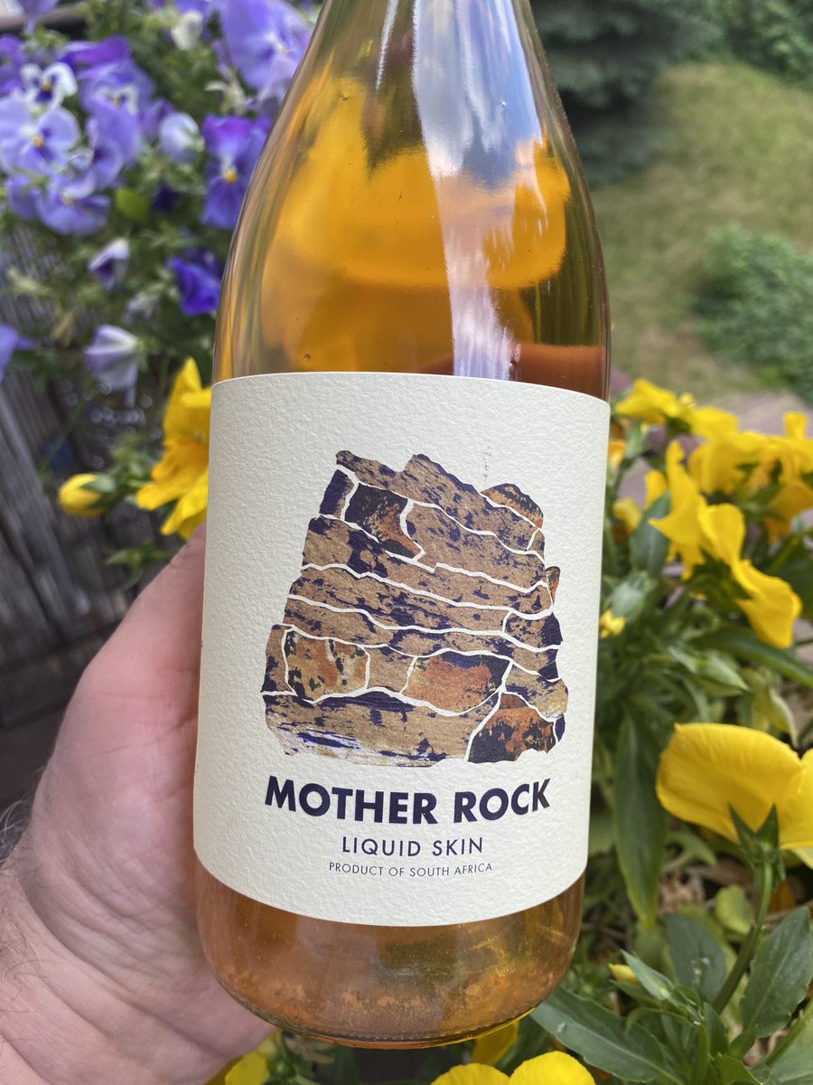 Genialny Johan Meyer i moje ulubione z jego win - pomarańczowa wersja chenin blanc. GE - NIAL - NE! 

Od <a href="/PolishSomm/">Piotr Pietras MS</a>; do poczytania w najbliższym „Plusie Minusie”