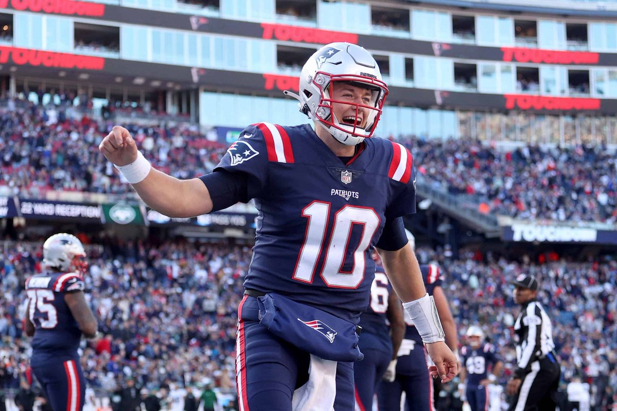 NFL Rumors On Twitter Patriots Potential Offense ForeverNE QB Mac 