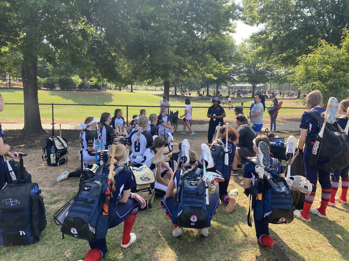 W⚡️L wins game one 4-1. <a href="/alytaylor166/">aly taylor</a> got the offense started in the 1st with an RBI single. Lela Byrd got the W with  4IP, allowing 1 run on 2 hits, 11Ks &amp; 1BB. <a href="/rileymcmillan06/">Riley McMillan</a> went 2-for-3 at the plate to lead the offense. Thanks to @lynn_knights, @clarkatlantasb, @coachlee_lc