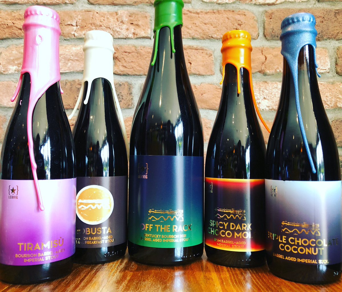 These are special treats to finish the day from @lervigbeer 
-Tiramisu 13.2% Bourbon BA Stout
-Spicy Dark Choco Mole 14.5% Rum BA Stout
-Off The Rack 15% Kentucky Bourbon 2021 BA Stout
-Robusta 14% Bourbon BA Breakfast Stout
-Triple Chocolate Coconut 14.3% BA Stout