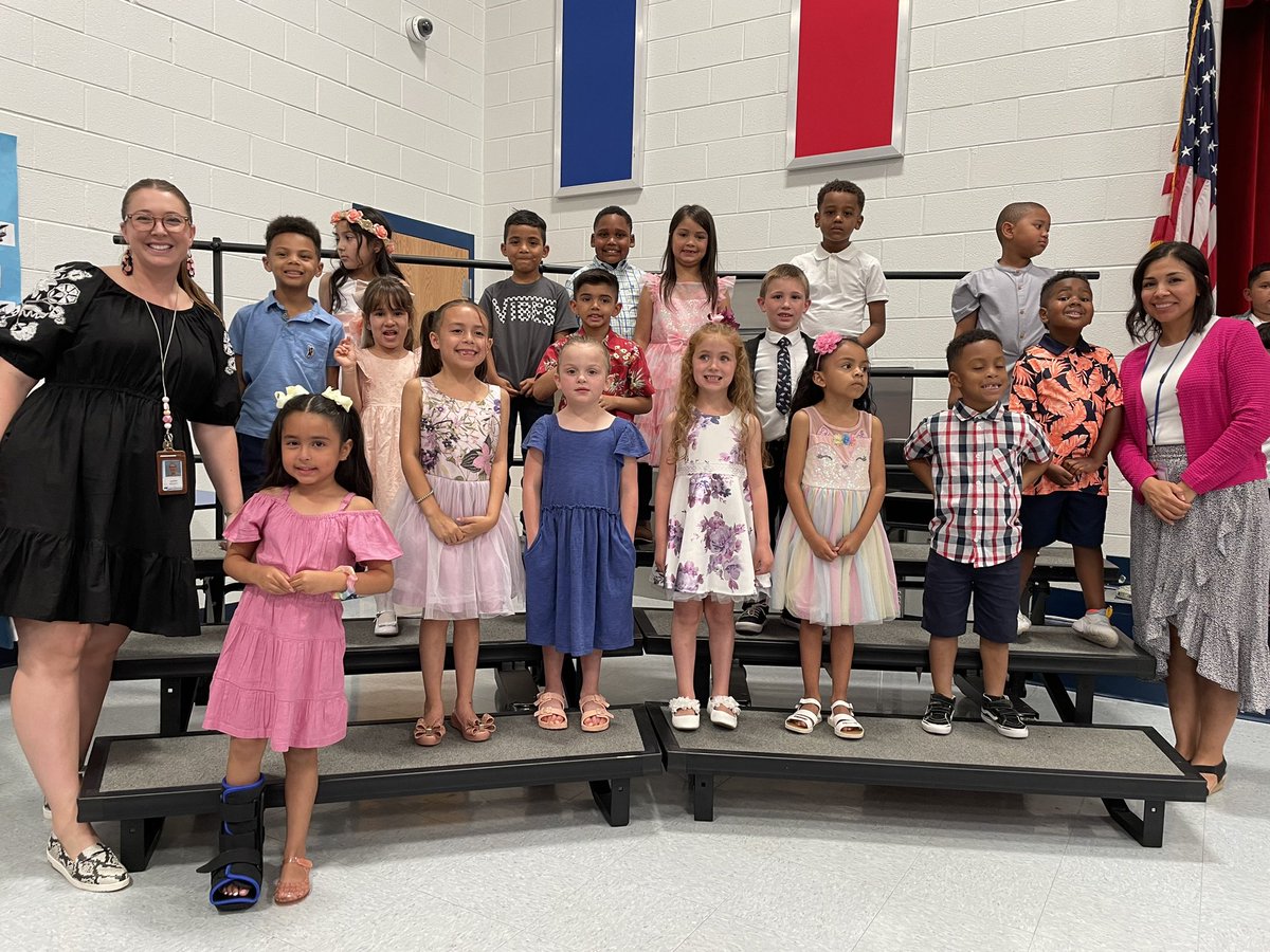 So proud of everyone for a wonderful program last night, and the hard work this school year! 🥳💜