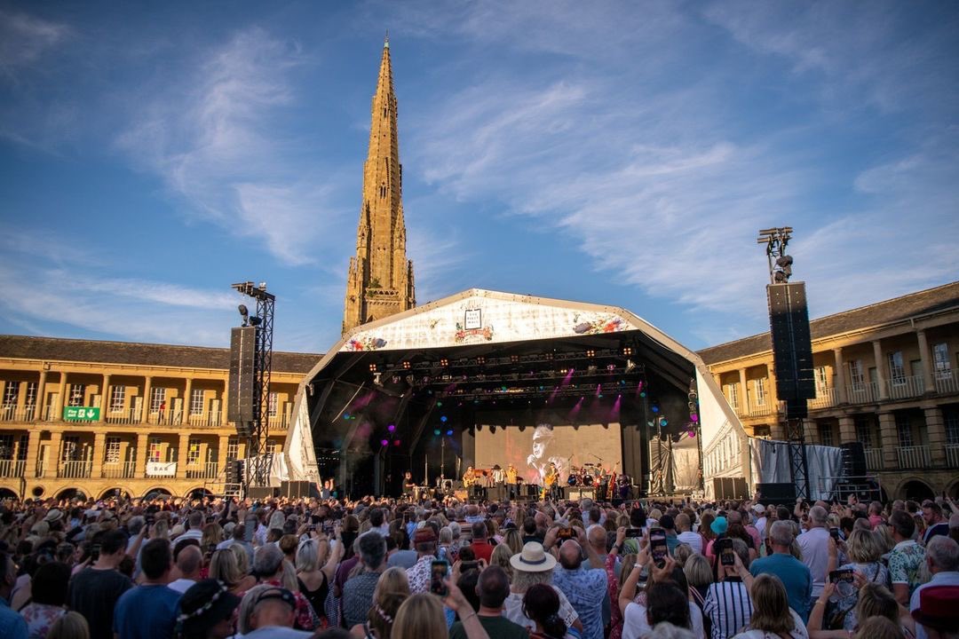 💥 1 WEEK TO GO 💥

Are you ready? 🤩 If you still need tickets, there is very limited availability for some shows! 

🎟 thepiecehall.co.uk/culture