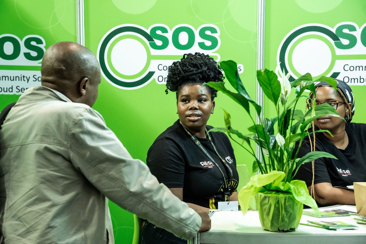 CSOS_SA's tweet photo. Our CSOS team at the stand ready to answer and assist with all your queries, make sure you go past to find out all you need to know about what we do and what we're about.
#csosconnect #comradesmarathon2023 #expo #comradesmarathon #DurbanExhibitionCentre https://t.co/ESIso68ROs