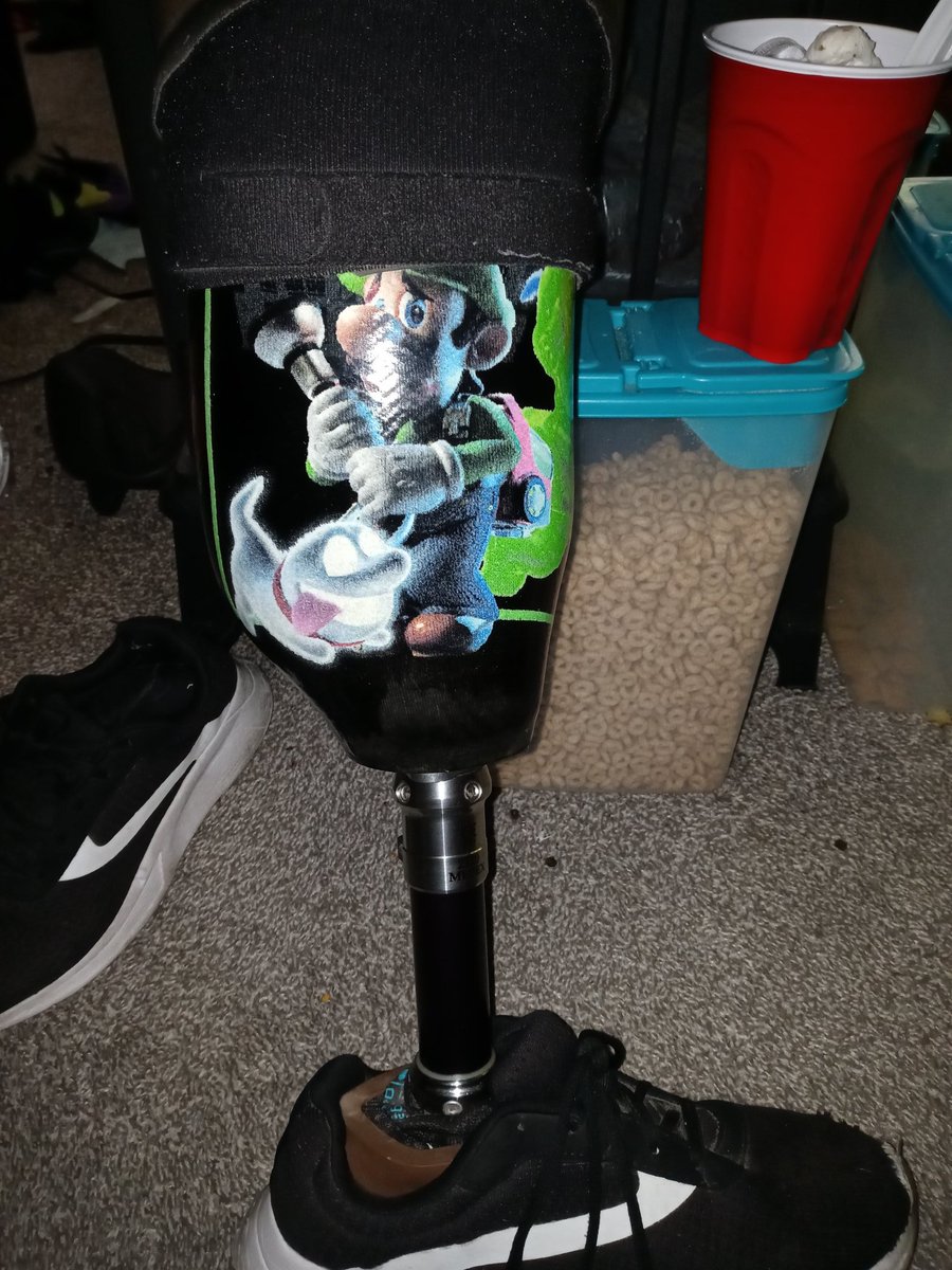 So I got a few times people asked what my #Disability is I am a #amputee I have a #prosthetic leg which I had custom-made as a #gamer I got #Luigi mansion print #DisabilityTwitter #Disabled. #spendtips #tipsopen