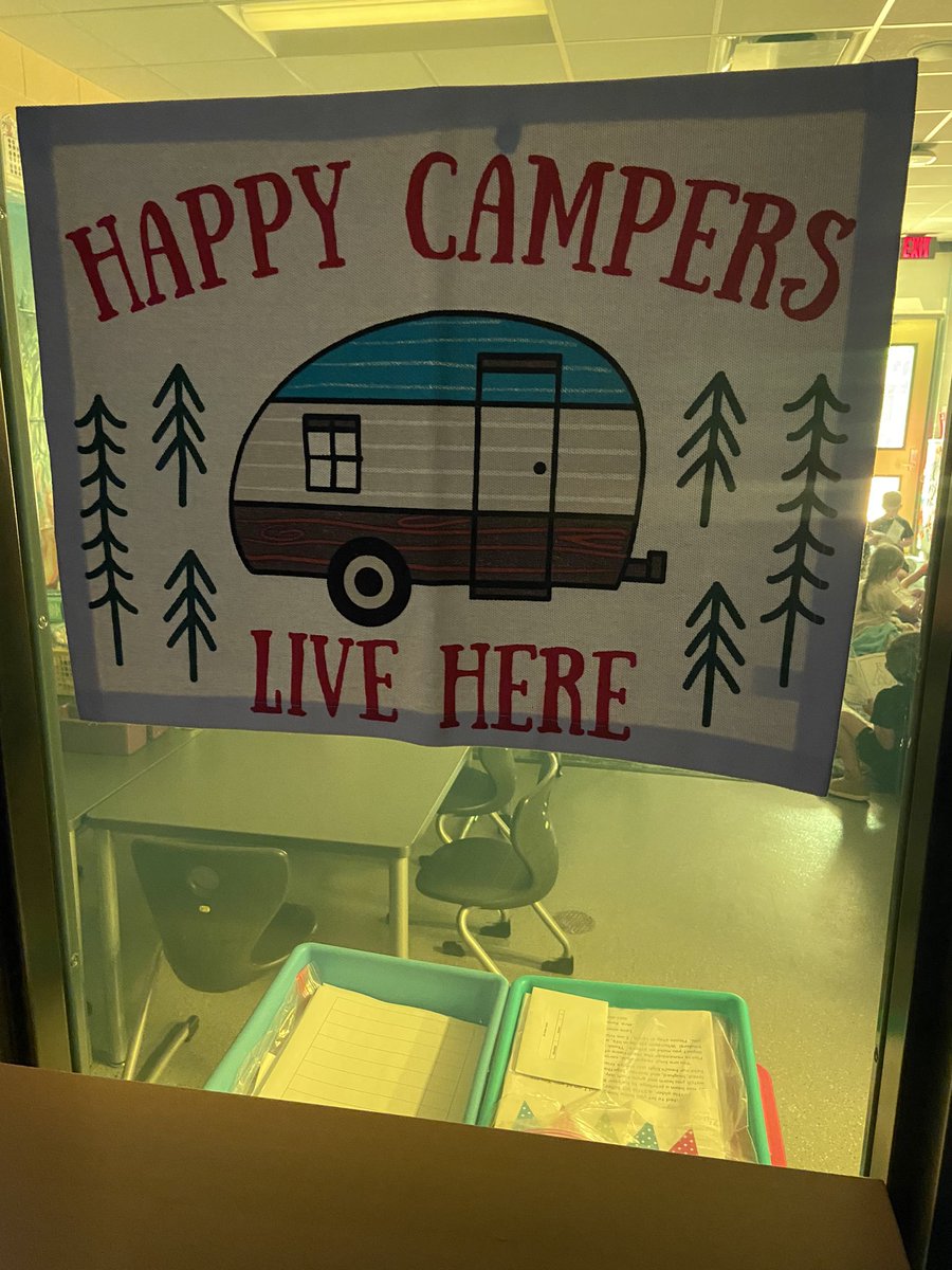 deleeuwc's tweet image. Kinder Camp!!!! Fun times at @DublinWL @WalledLkSchools @DanielleBigi  so many smiles💚☘️💚☘️