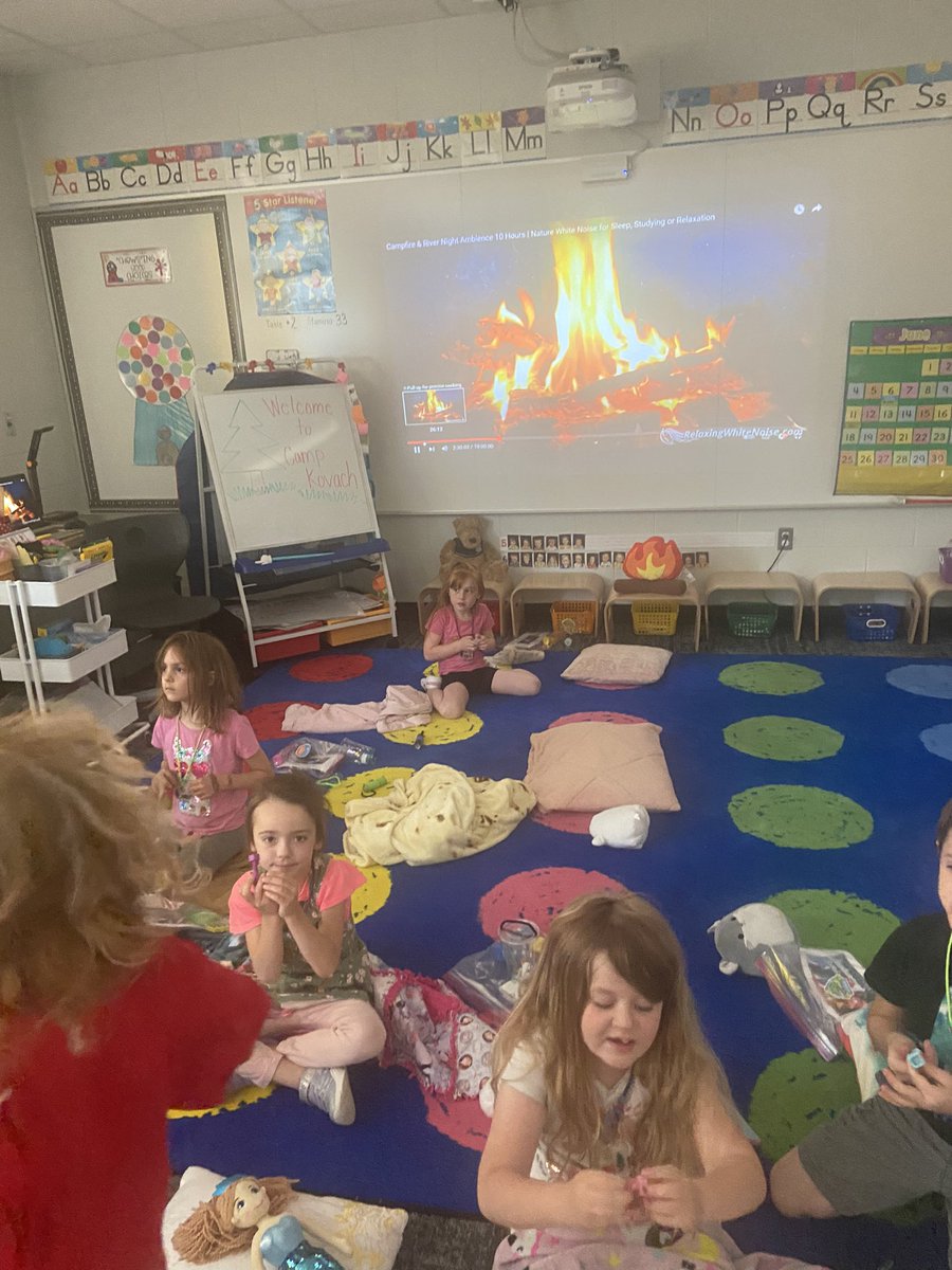 deleeuwc's tweet image. Kinder Camp!!!! Fun times at @DublinWL @WalledLkSchools @DanielleBigi  so many smiles💚☘️💚☘️