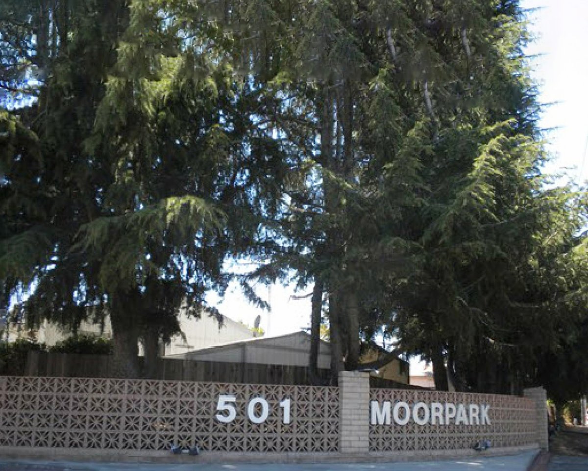 #Moorpark #MobileHomePark
501 Moorpark Way
#MountainView, CA #94041

#MobileHomes

/ AlexChowHomes 🏠
☎️ (408) 463-6535
📧 achow@alliancemh.com

#Realtor #RealEstate #SanJose #SanJoseRealtor #SanJoseRealEstate #SiliconValley #SiliconValleyRealtor #SiliconValleyRealEstate