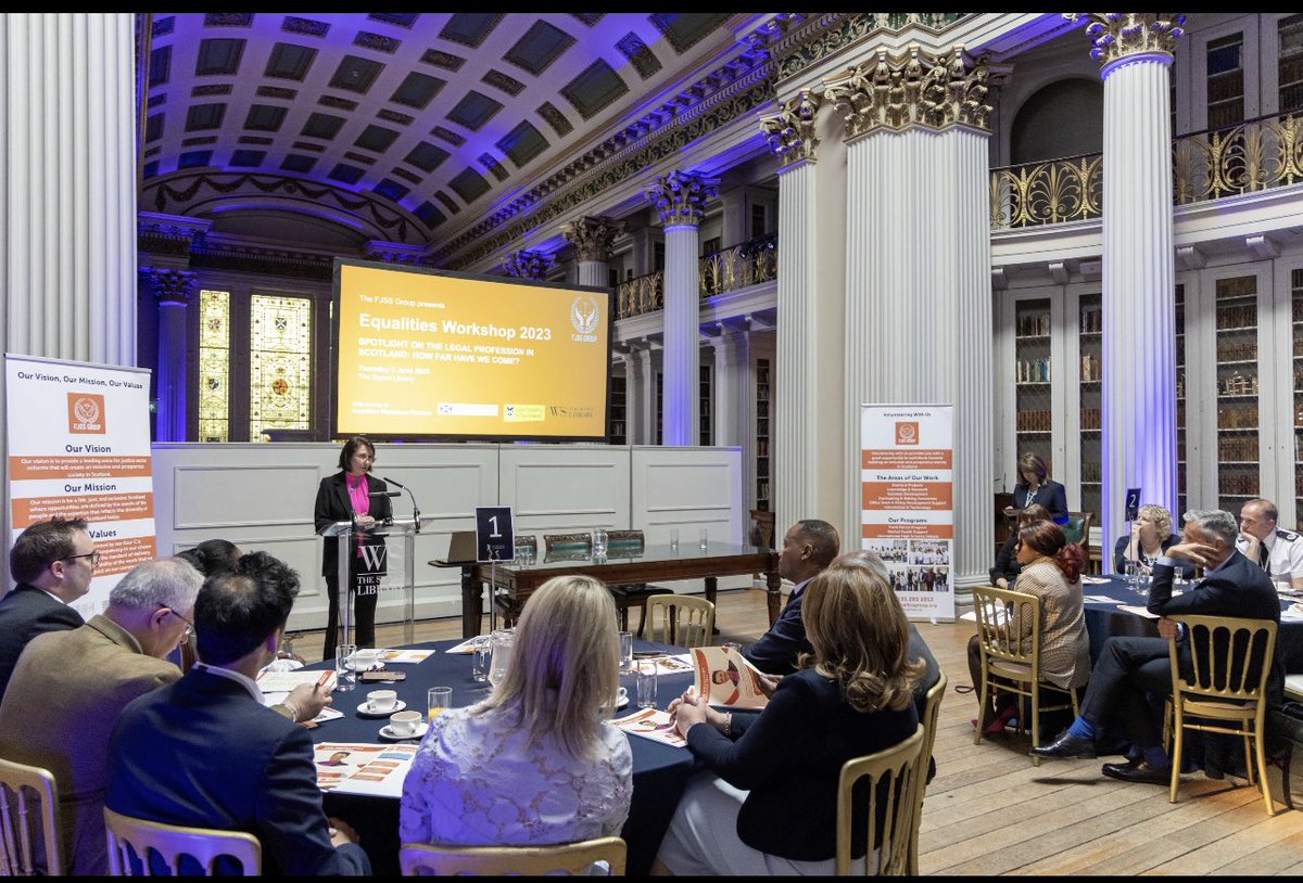 Silence Chihuri PhD Law Res, @EdNapier tweet media