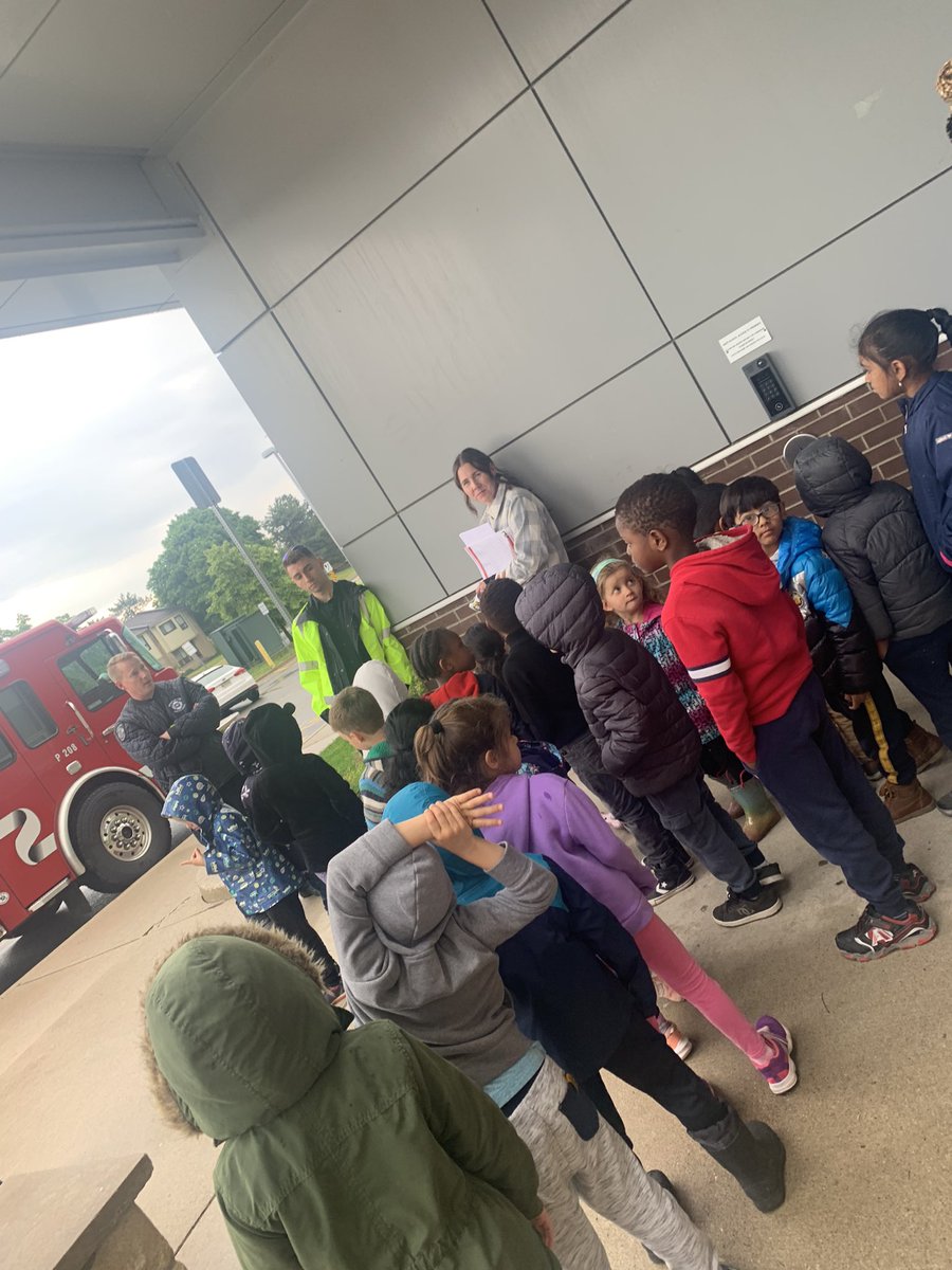 Mrs_Luciani's tweet photo. Funday Friday surprise visit from the Brampton Fire Department! 
Thank you @BramptonFireES for the awesome visit today!
@AnthonyBrampton #keepingupwiththekinders https://t.co/f6hlFpNVCz