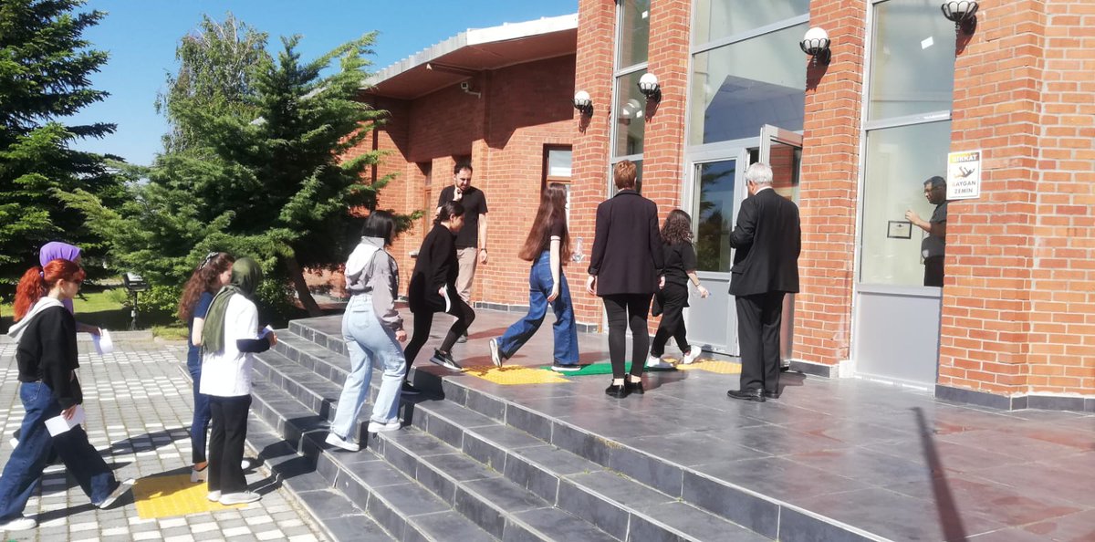 Sınav Simülasyonu Gerçeğini Aratmadı: Geç Kalanlar Sınava Alınmadı
 buff.ly/3qEl6d7