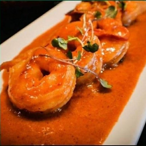 AmbrosiaHTX's tweet photo. Here's to the spicy things in life! 🍤 🌶🍚🥢

#ambrosia #asianfood #asianfusion #asianfusionfood #tapas #tapasrestaurant #houstonfoodies #houstonevents  #houstontx  #houstonrestaurants #htxfood #htxfoodie #houstonfood #womanowned #smallbusiness #montrosehouston #fridayfood https://t.co/b9rjofcxgb