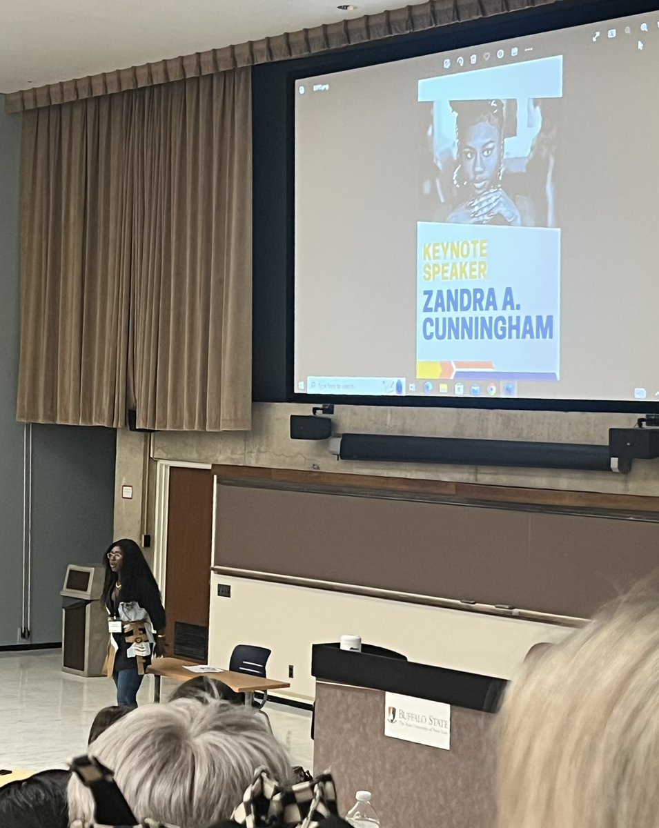 Listening to <a href="/ZandraBeauty/">ZANDRA</a>  22 year old highly successful entrepreneur from Buffalo. Empowering girls and women in STEAM  and entrepreneurship #IMPACTEXPO