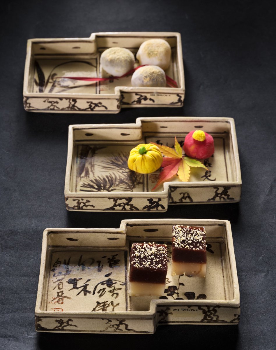 Leuk nieuws: ons prachtige kookboek krijgt een tweede druk! In Kunst en Koken vind je tal van bijzondere recepten, speciaal door Ottolenghi en andere topkoks bedacht bij serviesgoed uit onze museumcollectie. Tip: word Vriend en ontvang het boek cadeau! princessehof.nl/kookboek