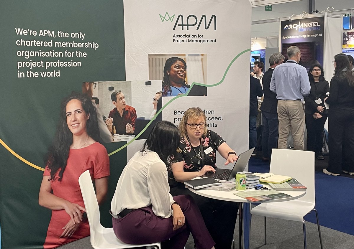 APMProjectMgmt's tweet image. We&apos;ve really enjoyed being at this year&apos;s @SpaceCommExpo, the UK&apos;s largest exhibition on the commercial future of space. Great to see so many exciting projects in the works, plus we got to hear from @astro_timpeake! 

#SpacecommExpo2023 #projects