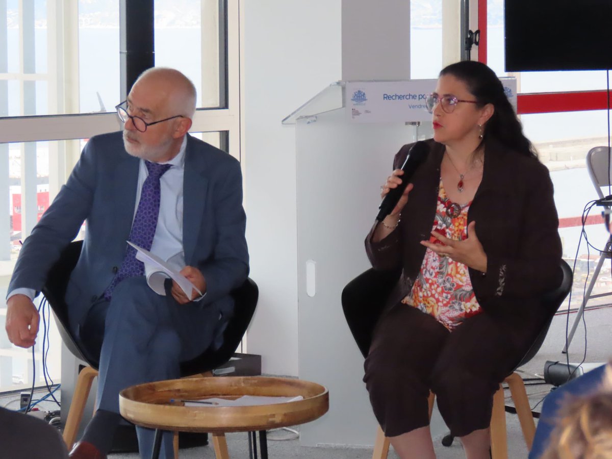 DIMED_MEAE's tweet photo. Deux séquences complémentaires et déterminantes consacrées : 

1) Au panorama de la recherche française en #Méditerranée. 

2) Aux financements de la recherche en #Méditerranée. 

Merci à nos intervenants pour leur partage d’expérience ! https://t.co/aXtuaifydJ