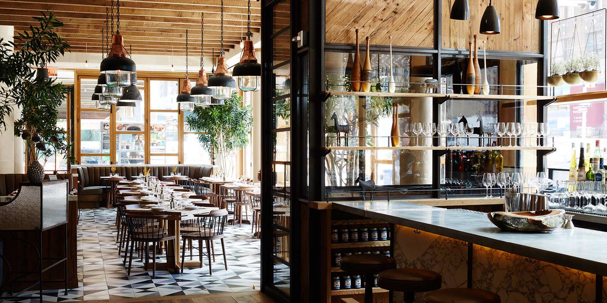 Dining room views. Book your next reservation at L'Amico to enjoy American food with an Italian twist from the mind of Chef Laurent Tourondel and LTHM team.
lamico.nyc

#nycdinner #laurenttourondel #manhattan