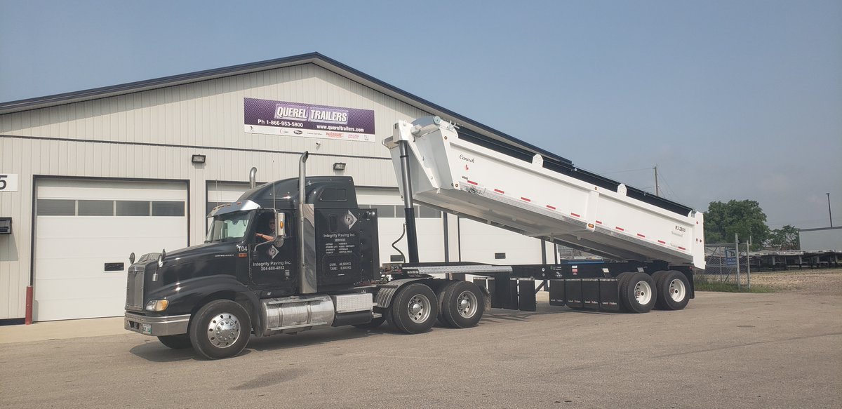 RichardWiebe204's tweet image. We would like to Thank Integrity Paving again on the purchase of this 2024 Canuck Trailers tandem axle all steel end dump. #quereltrailers #canucktrailers #enddump #haulmore #everyhaul #transport #integritypaving