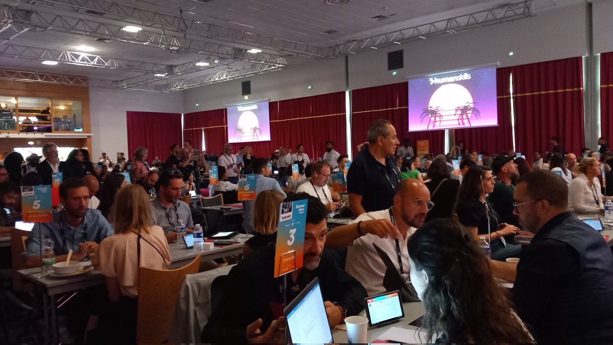 lesclesdudigital (@clesdudigital) on Twitter photo Coup d'envoi des rendez-vous en mode speed dating à la summer édition de @lesBigBossOff #BBSUMER23 Coup d'envoi des rendez-vous en mode speed dating à la summer édition de @lesBigBossOff #BBSUMER23