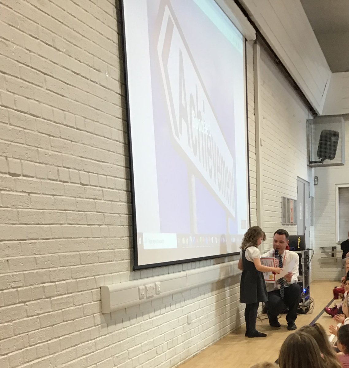Primary 2H tweet media