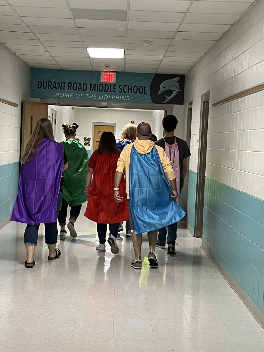 Oiladvocate's tweet photo. 8th grade teachers are superheros! @DRMSdolphins @8Drms https://t.co/X9loYAgI5p