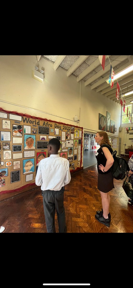 vickyfoxcroft's tweet photo. Thank you to the staff &amp; students at @StJamesHatcham School in New Cross for inviting me to unveil the new trees planted outside the school &amp; attend their International Cultures Afternoon. 

I am proud to represent a community which celebrates our diversity &amp; our young people. https://t.co/1jn1o4VVff