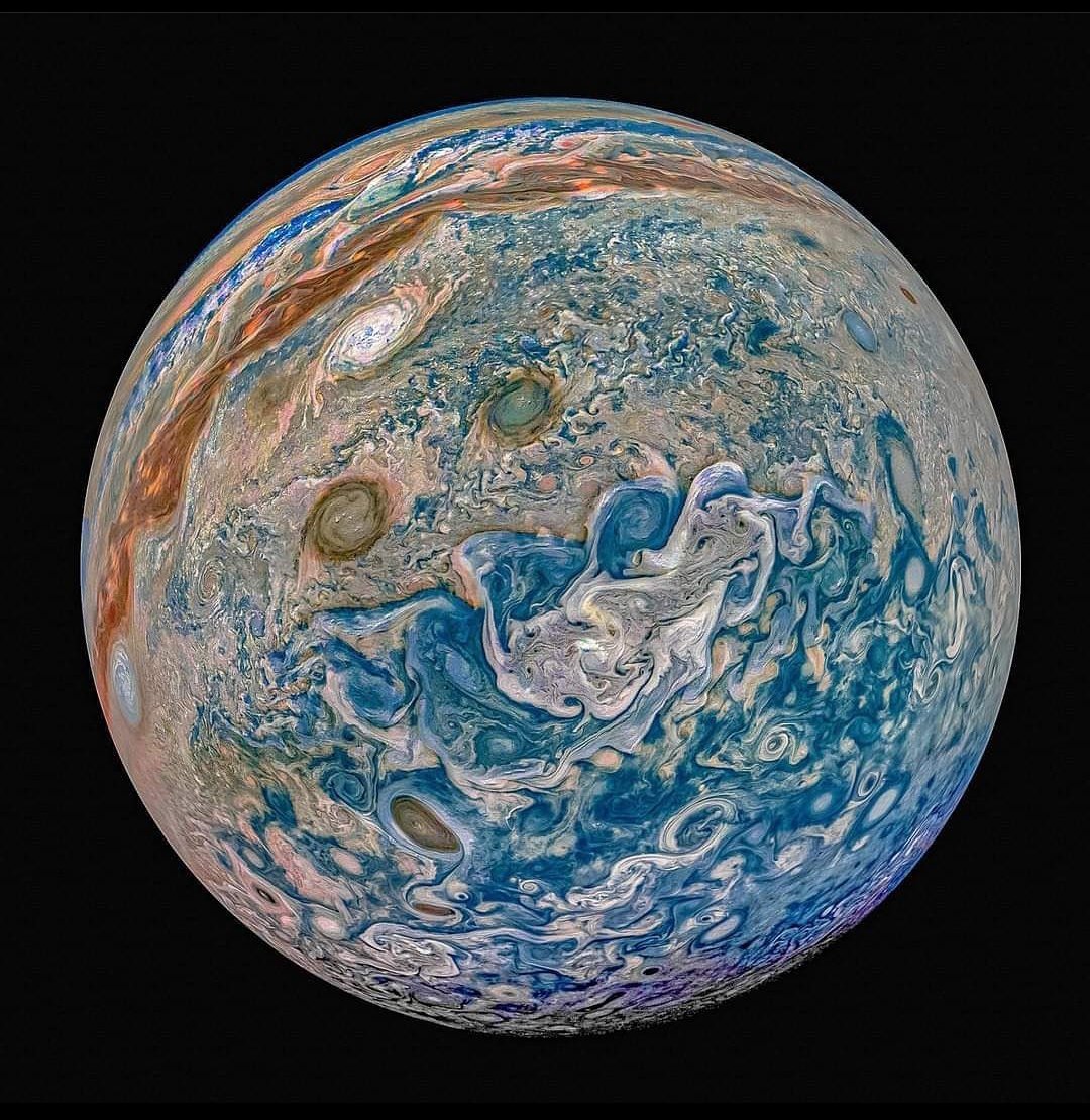 The clearest image of Jupiter ever taken by Juno satellite 🛰️🚀