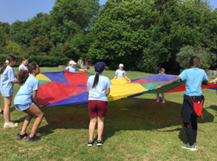 ParkStSchool's tweet photo. What an amazing sports day we had! The children had a lot of fun! Thank you to those able to join us and participate! #sportsday #parkstreet #parentrace #sackrace https://t.co/sOERY4JIqW