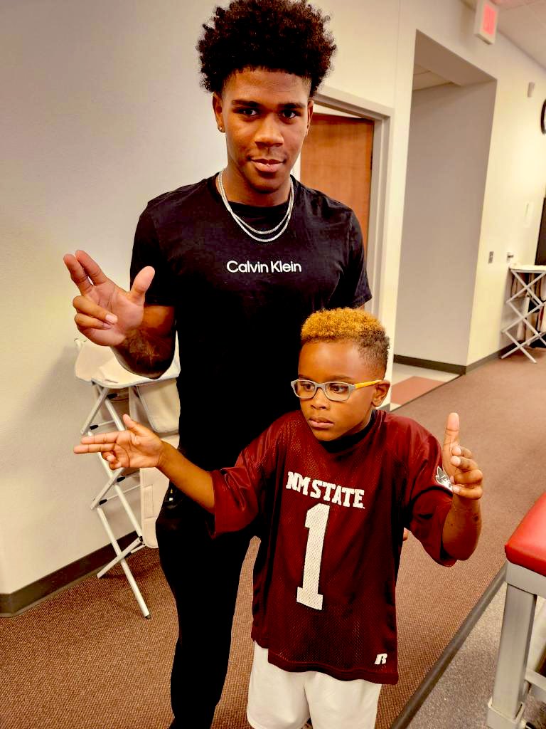 Week 1 on campus! Man I LOVE this place!!!!

#AggieUp x #HHLP