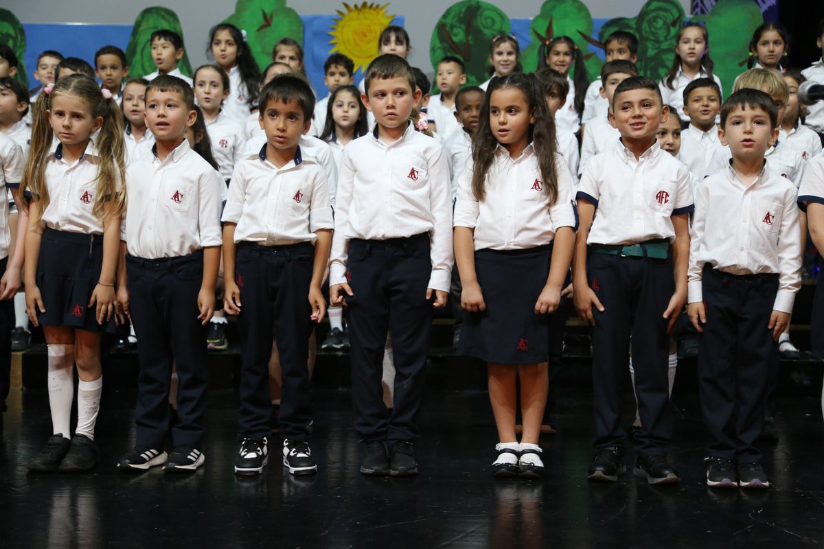 GauMedia's tweet photo. MİNİK KARTALLARIN OKUMA COŞKUSU
The International American Elementary School  okuma bayramı etkinliği düzenledi @akpinar_serhat  @HudaHudaverdi https://t.co/Q5teTpNOKj
