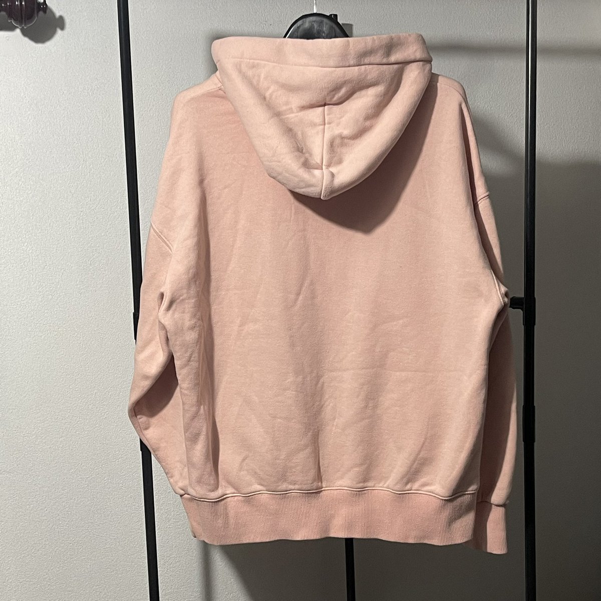 studio_doublep's tweet photo. Chancechance hoodie สีชมพูอ่อน ปักโลโก้ข้างหน้านะคะ ตัวนี้เป็นเชือกแทนงับ
✿ สภาพโดยรวม 9.5/10
✿ อก : 46 ยาว : 27
✿ 350.-ส่งฟรี
#สเวตเตอร์มือสอง #ส่งต่อเสื้อผ้า #สเวตเตอร์ #พรีออเดอร์เกาหลี #ไอดอลใส่ #chancechance https://t.co/WZJZ3g3ajX