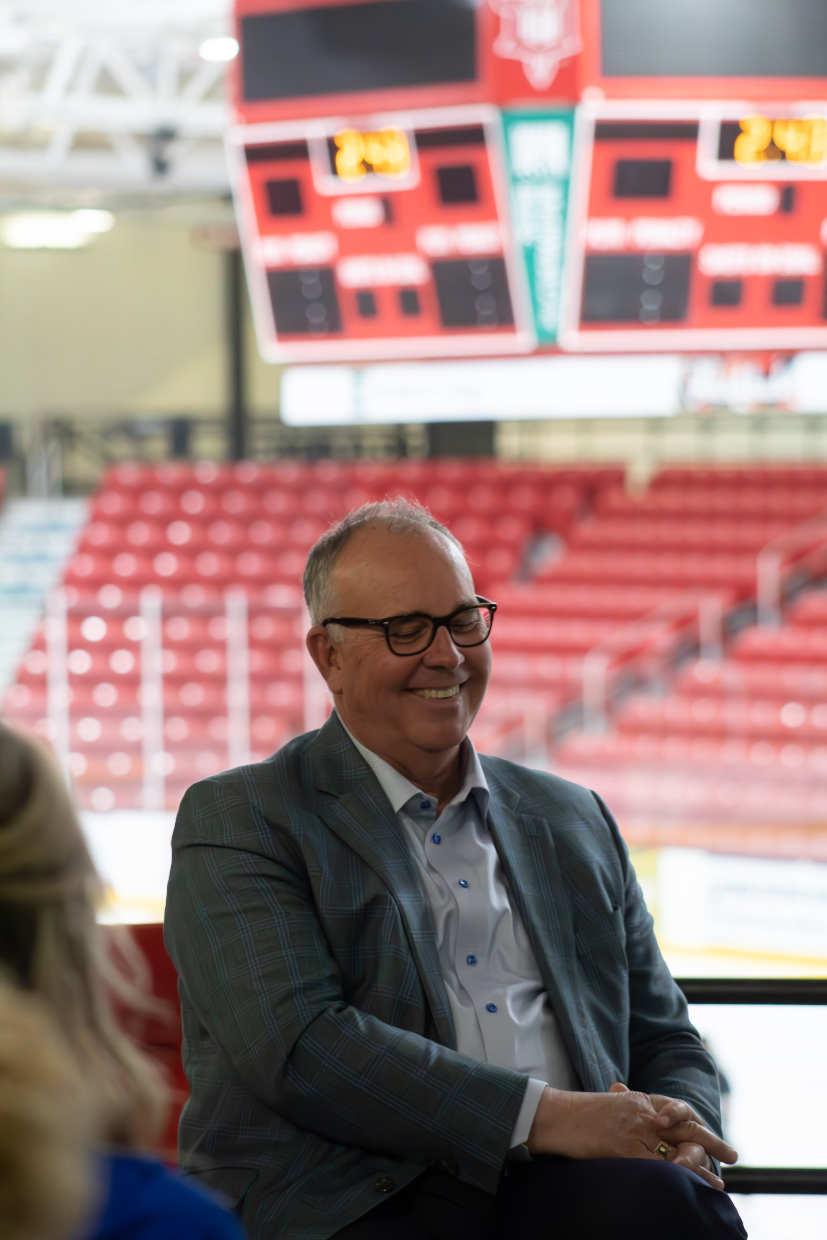 Mike Lennon (CoachLennonUD) / Twitter