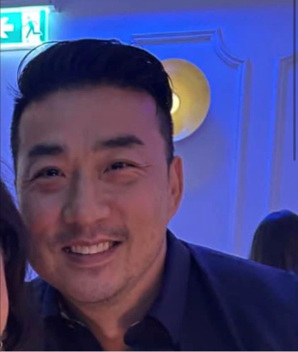 WRPSToday's tweet image. Missing: Roy, 48. Described as 6'1" tall with a muscular build &amp;amp; dark hair that is shaved on the sides.

Believed to be operating a white BMW SUV with plate number CCRY530.

He frequents Hamilton, Burlington, and the Stoney Creek area.

Call police with info.